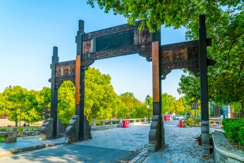 รวม 3 แพ็กเกจทัวร์จีนยอดฮิต 2026 ไม่ลงร้านช้อปฯ เที่ยวฟิน คุ้มค่าที่สุด | Banholiday